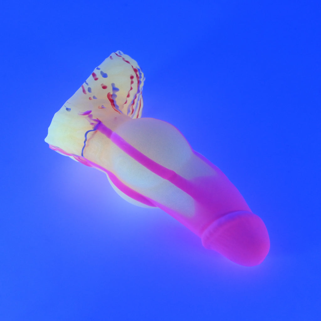 52SJW73 Jacob Small 0030 UV GITD