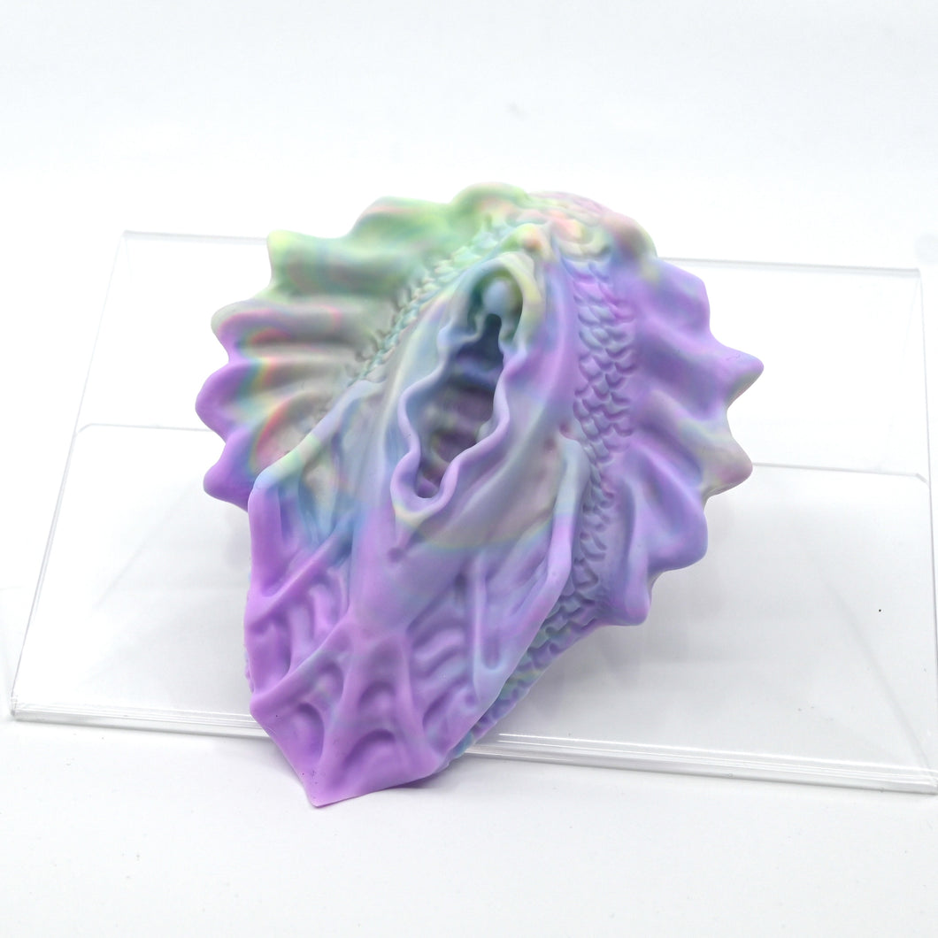 C2SGU75 Calypso Small 0030 UV GITD