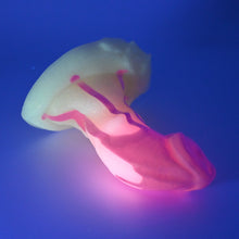 Load image into Gallery viewer, R2SFT01 Oberon Small 0030 UV GITD
