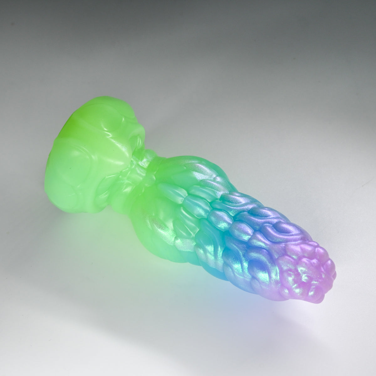 P2SJX77 Pluto Small 0030 UV GITD CS