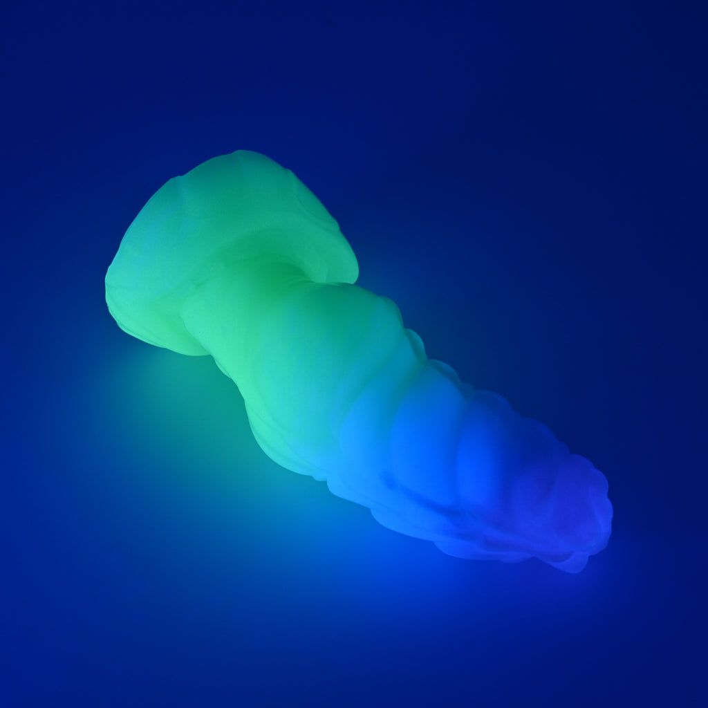 P2SJX77 Pluto Small 0030 UV GITD CS
