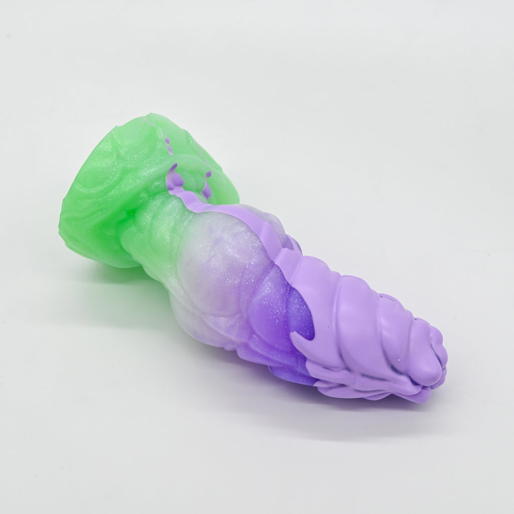 P2MJX81 Pluto Small 0050 UV GITD