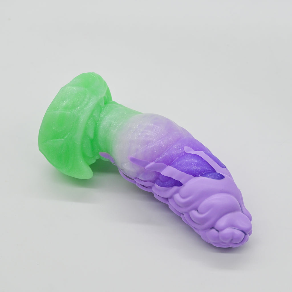 P2MJX81 Pluto Small 0050 UV GITD
