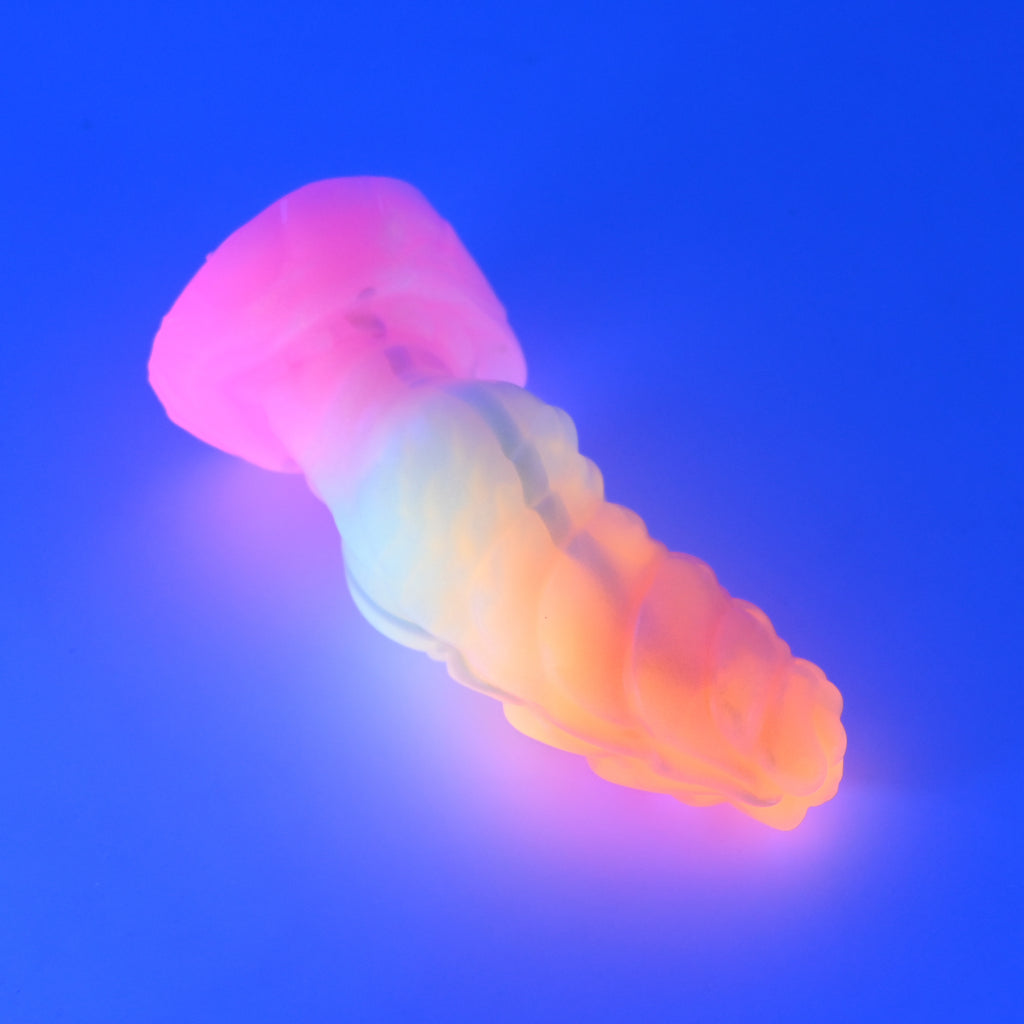 P3SJX83 Pluto Medium 0030 UV GITD CS