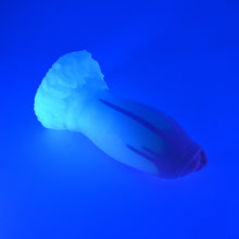 Load image into Gallery viewer, 84XHU94 Hue Large 0020 UV GITD
