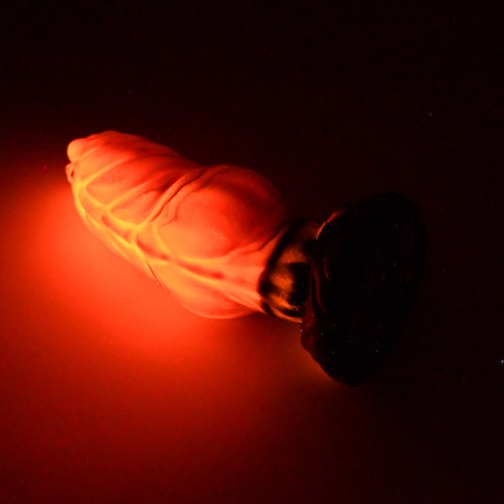 P4SJX85 Pluto Large 0030 UV GITD