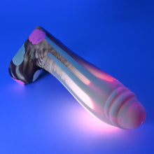 Load image into Gallery viewer, Q2SGV47 Aquus Small 0030 UV GITD
