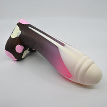 Load image into Gallery viewer, Q4SGV56u Aquus Large 0030 UV GITD GHU
