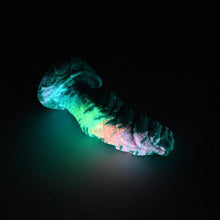 Load image into Gallery viewer, P2SHV34 Pluto Small 0030 UV GITD
