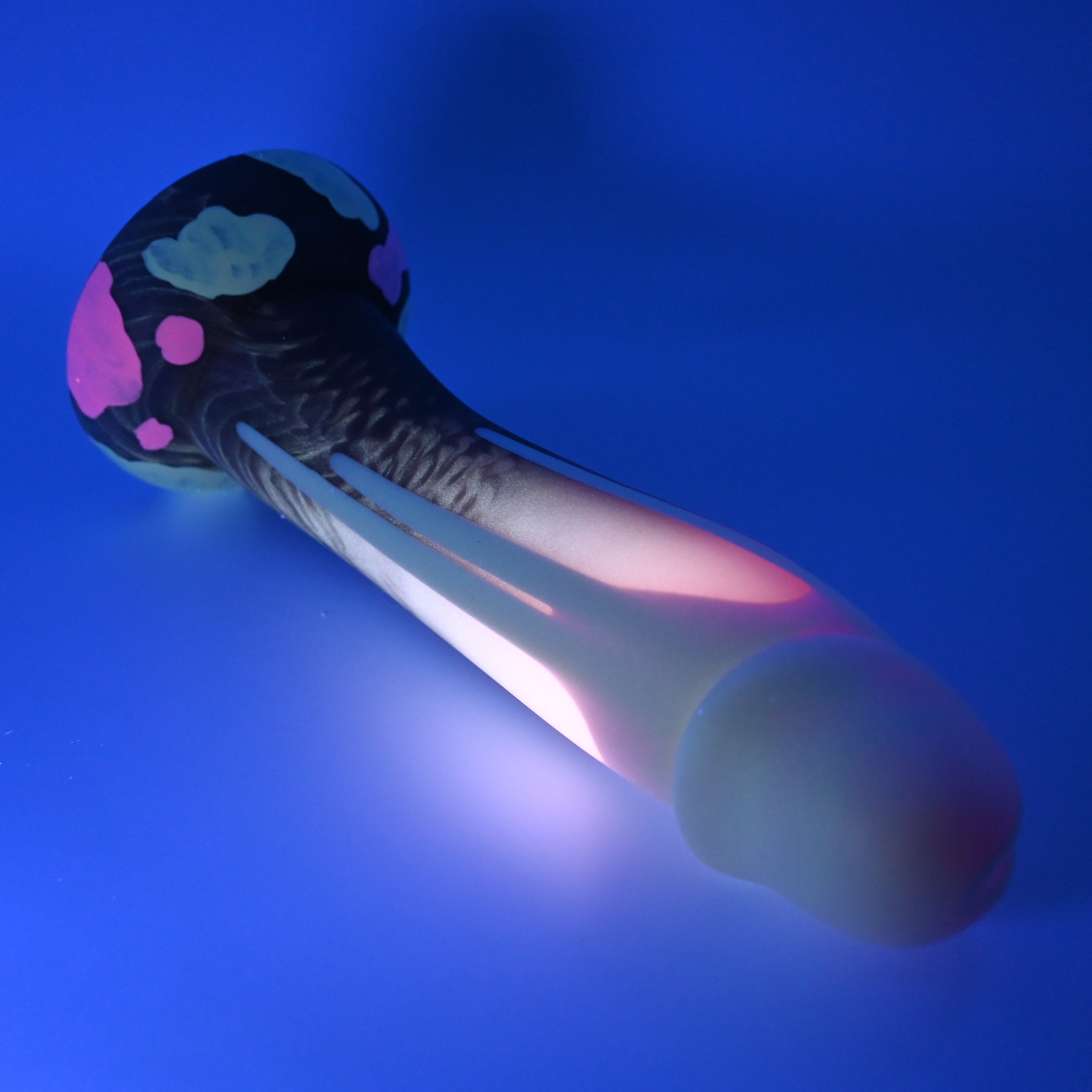 Z4SGW16u Caelus Large 0030 UV GITD GHU