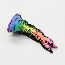 Load image into Gallery viewer, V2SHV70 Snark&#39;s Maw Small 0030 UV GITD
