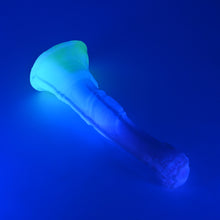 Load image into Gallery viewer, U3SJY19 Cirrus Medium 0030 UV GITD CS
