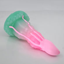 Load image into Gallery viewer, N2XER08 Nereid Small 0020 UV GITD
