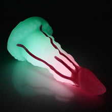 Load image into Gallery viewer, N2XER08 Nereid Small 0020 UV GITD
