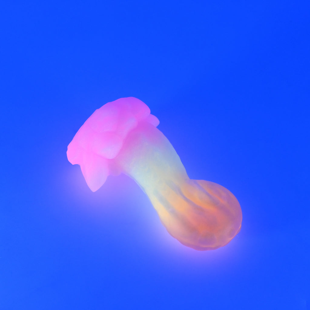 72SJW88 Terra Small 0030 UV GITD CS