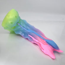 Load image into Gallery viewer, V4MER00 Snark's Maw Large 0050 UV GITD
