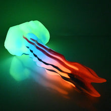 Load image into Gallery viewer, V4MER00 Snark's Maw Large 0050 UV GITD
