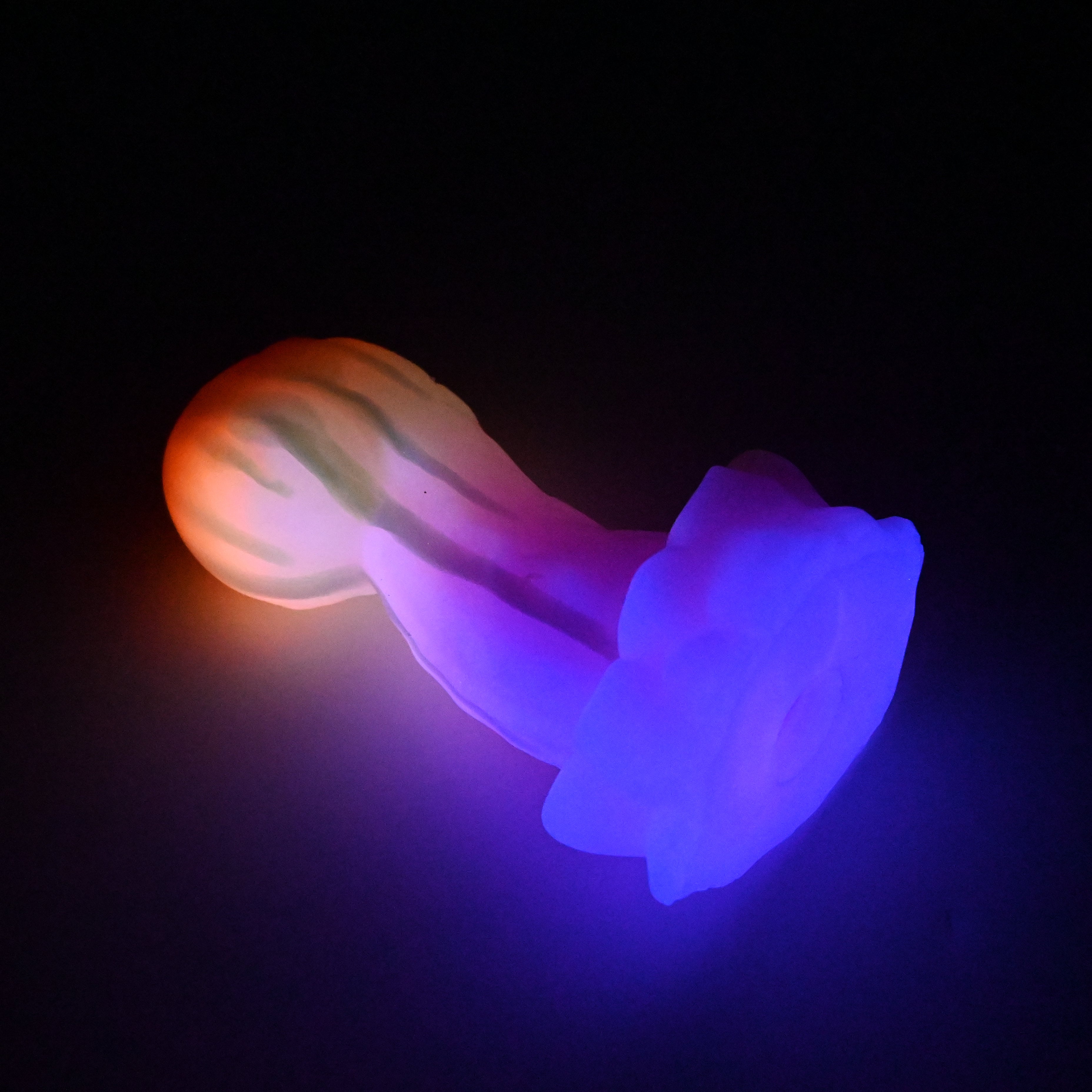 74SJW00 Terra Large 0030 UV GITD CS GOBLIN HOLE