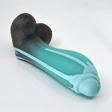 Load image into Gallery viewer, Q2SFU35 Aquus Small 0030 UV GITD
