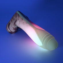 Load image into Gallery viewer, Q2MFU36 Aquus Small 0050 UV GITD
