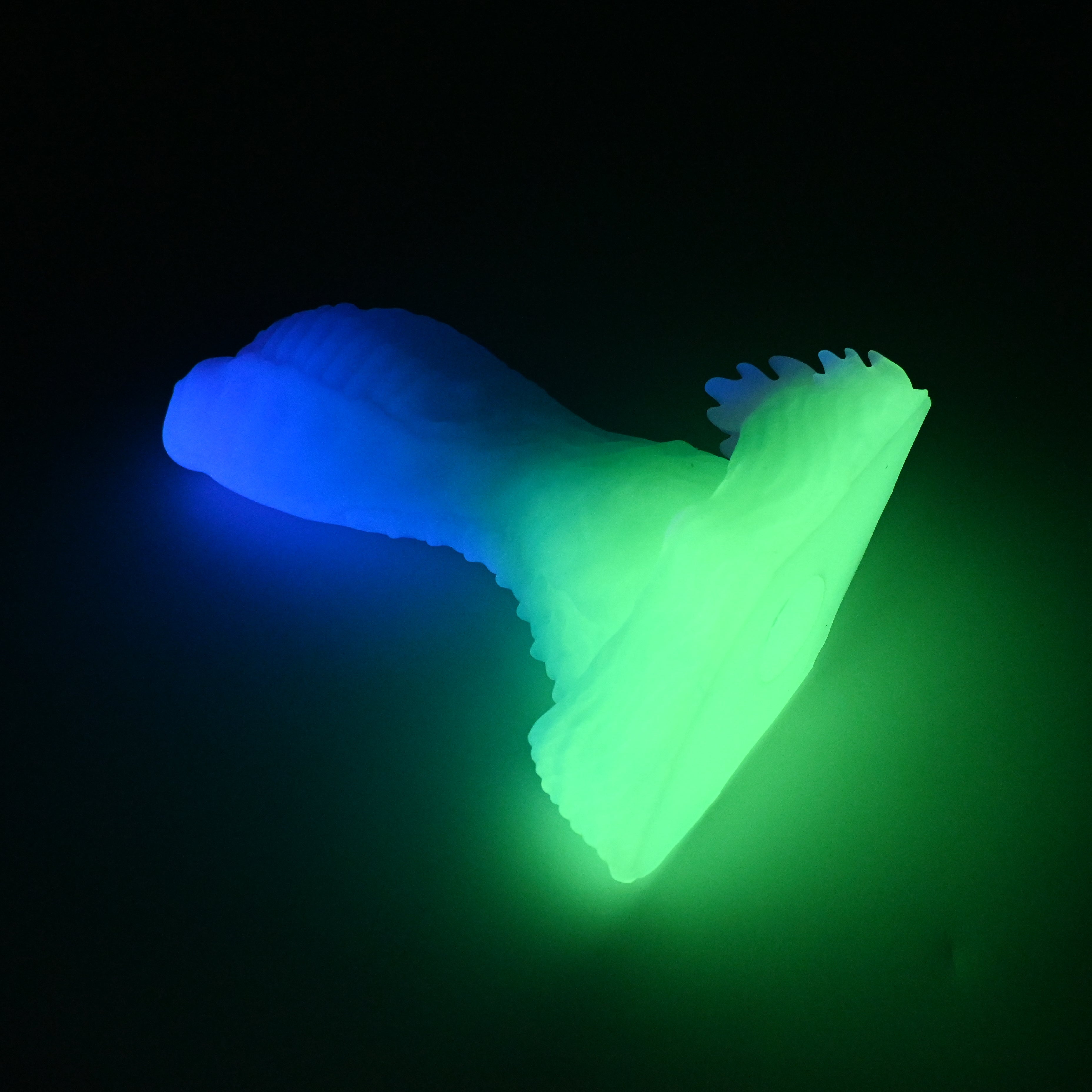 X3SJY48 Shin Medium 0030 UV GITD GOBLIN HOLE