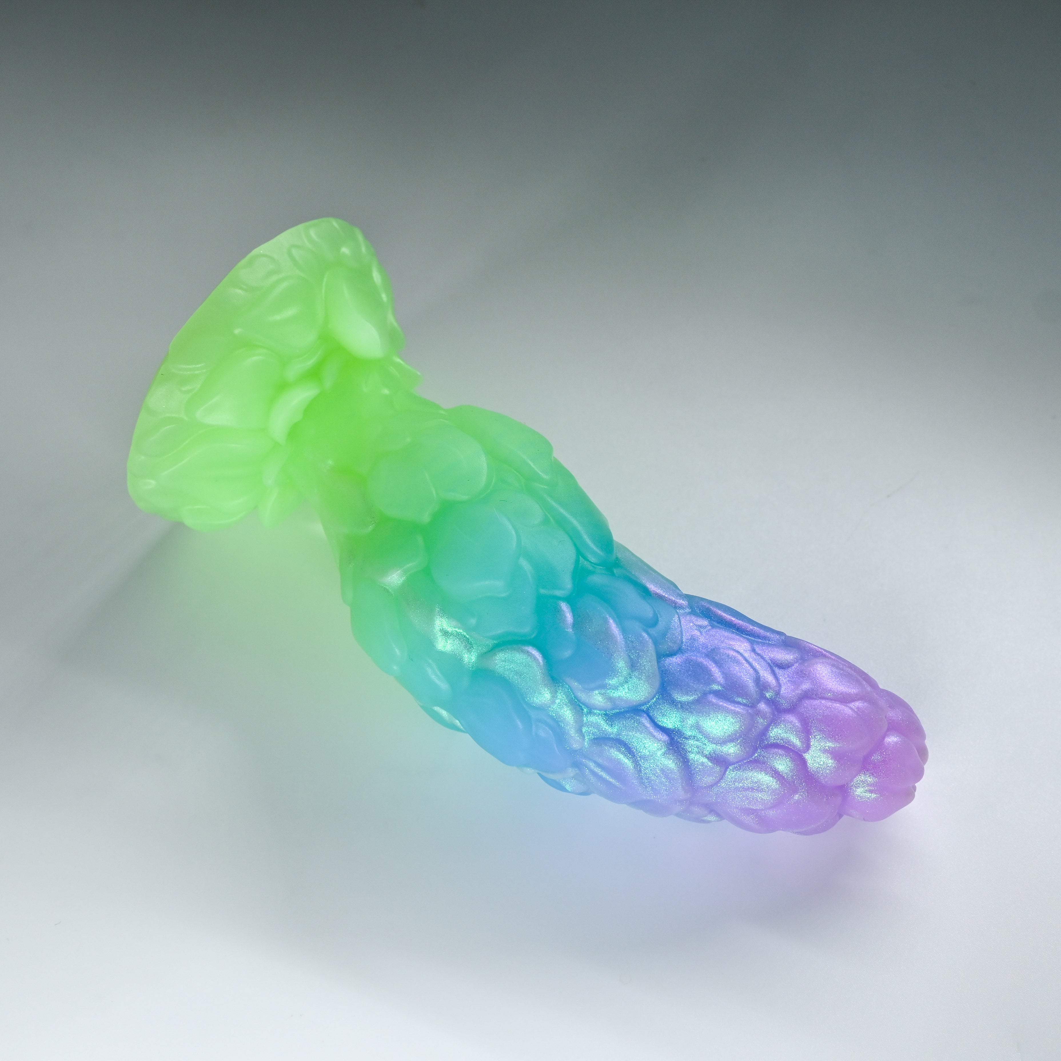 B2SJX20 Flora Small 0030 UV GITD CS