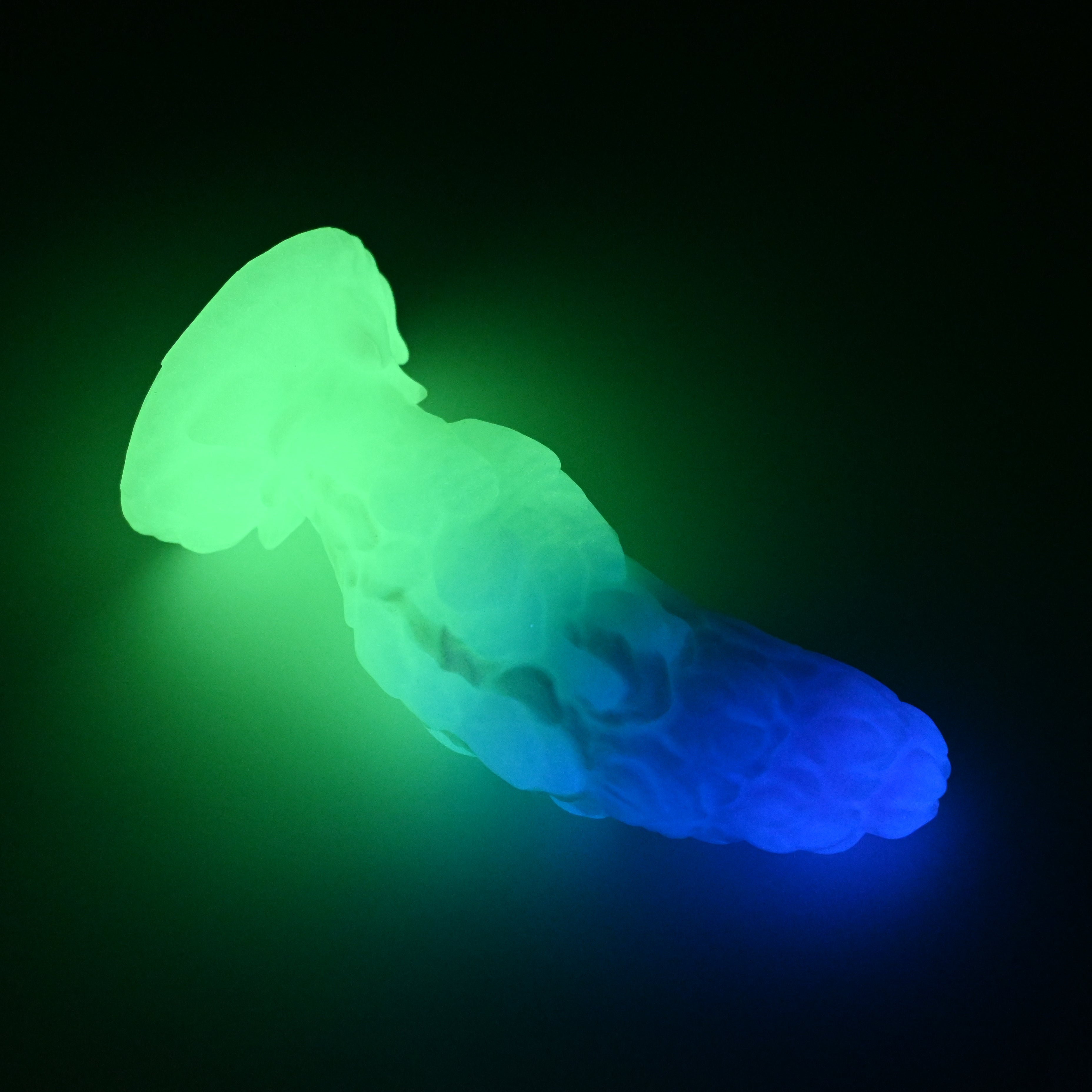 B2SJX20 Flora Small 0030 UV GITD CS