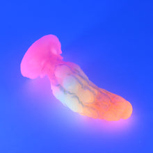 Load image into Gallery viewer, B3SJX25 Flora Medium 0030 UV GITD CS
