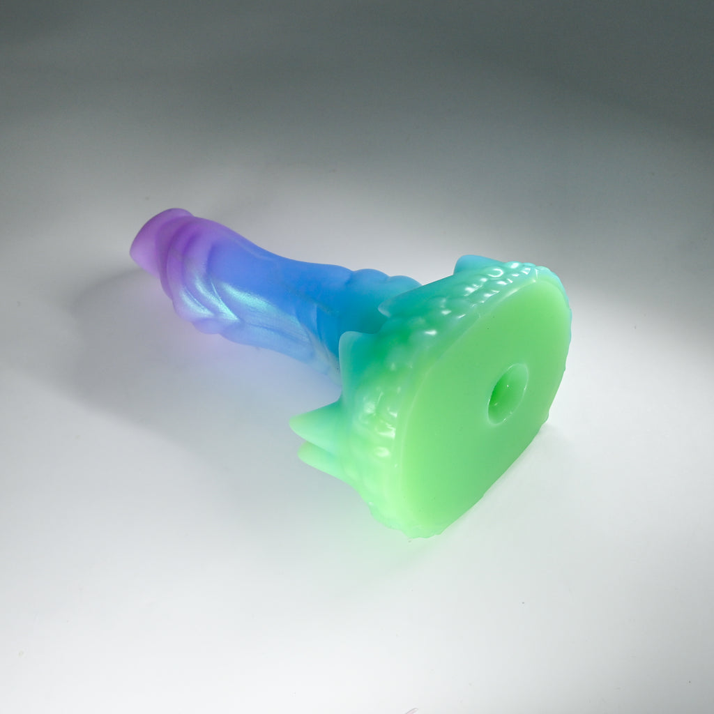 S4SJY07 Snark Large 0030 UV GITD CS