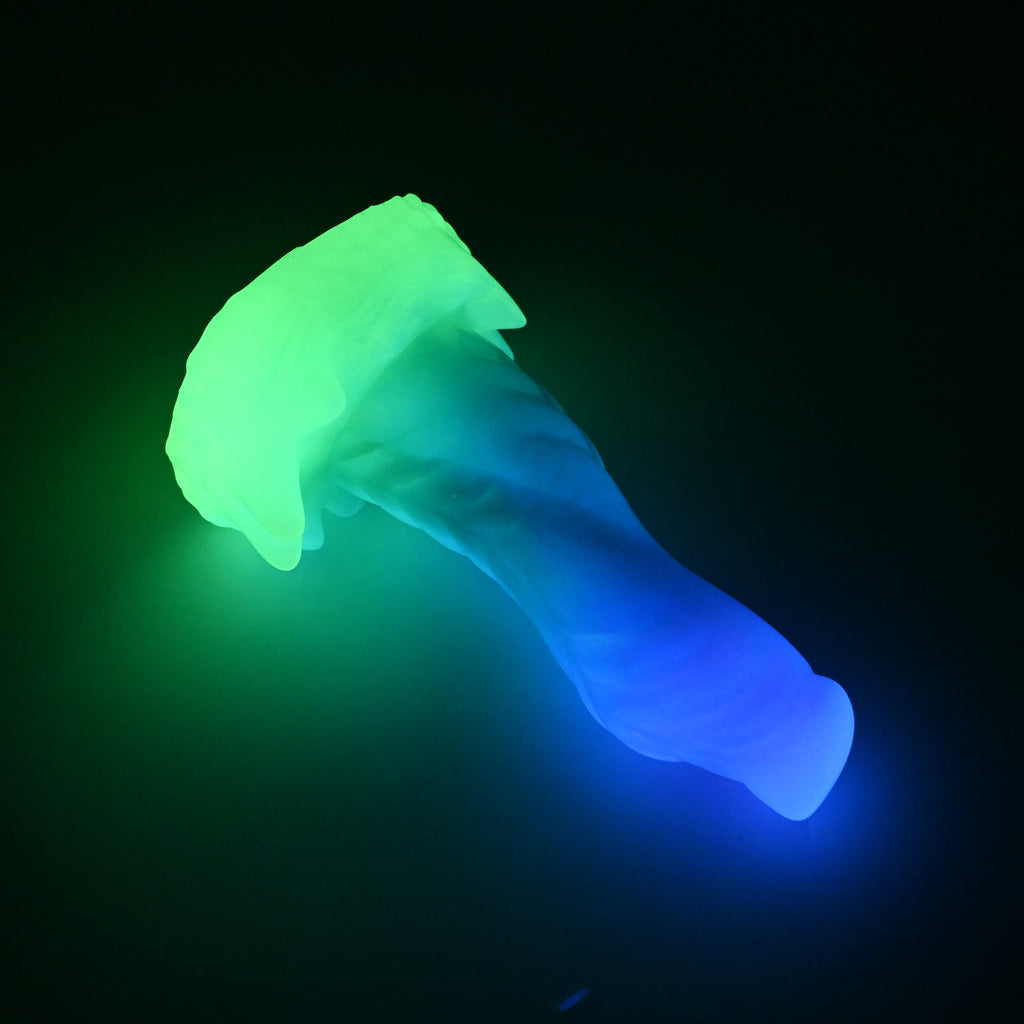 S4SJY07 Snark Large 0030 UV GITD CS