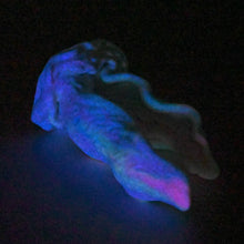 Load image into Gallery viewer, A2SGU61 Alara Small 0030 UV GITD
