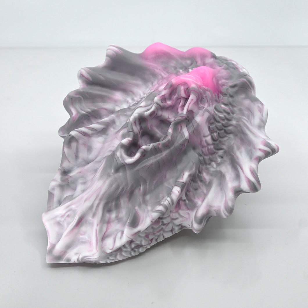 C4MDT13 Calypso Large 0050 UV GITD