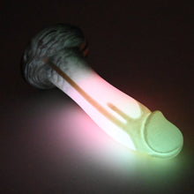 Load image into Gallery viewer, Z2MFV38 Caelus Small 0050 UV GITD
