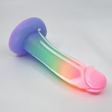 Load image into Gallery viewer, Z2SFV39 Caelus Small 0030 UV GITD
