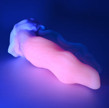 Load image into Gallery viewer, A5MGU68 Alara XL 0050 UV GITD
