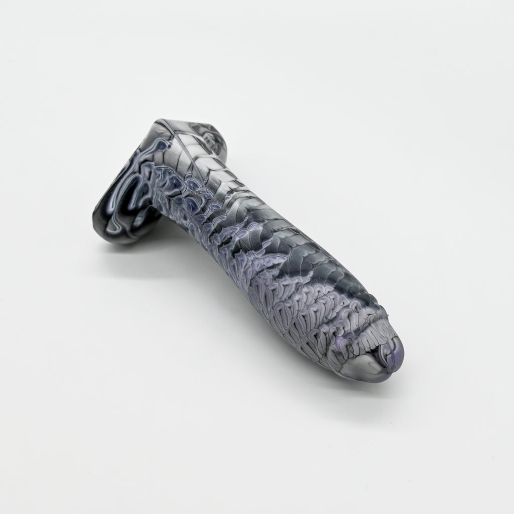 Q2MJZ92 Aquus Small 0050 UV GITD