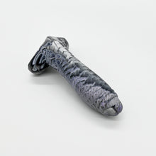 Load image into Gallery viewer, Q2SJZ92 Aquus Small 0030 UV GITD
