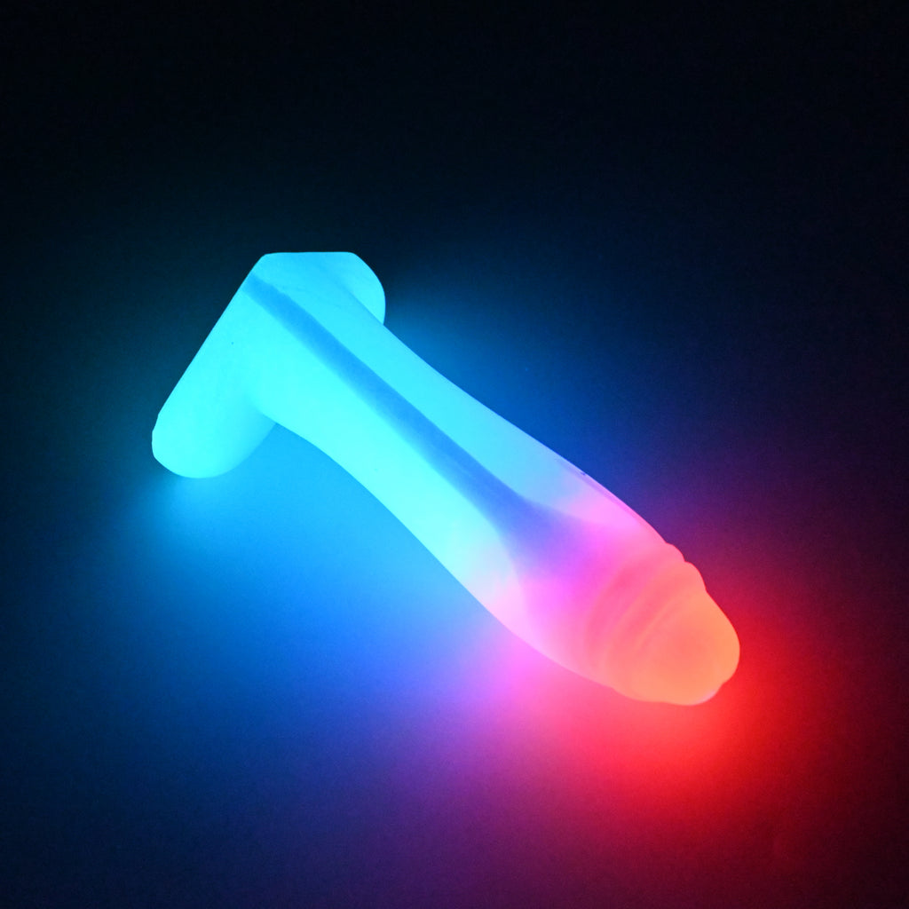 Q2MJZ93 Aquus Small 0050 UV GITD CS