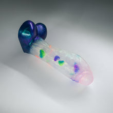 Load image into Gallery viewer, Q3TKA01 Aquus Medium NC 0031 UV GITD CS

