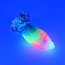 Load image into Gallery viewer, 82SHW32 Hue Small 0030 UV GITD
