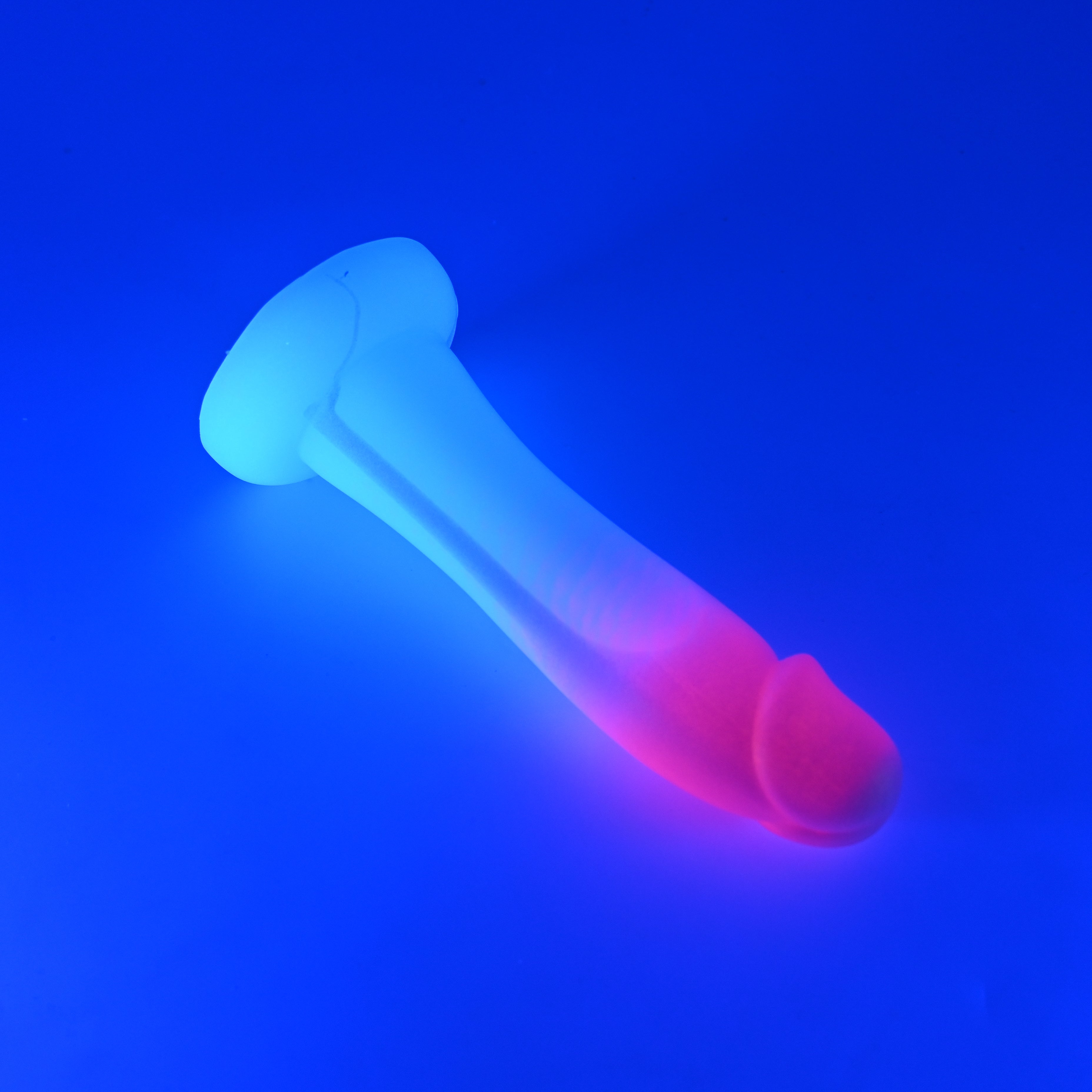 Z2MKA56 Caelus Small 0050 UV GITD CS