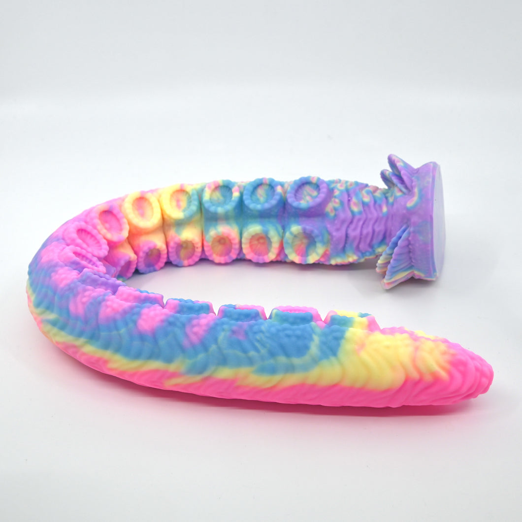 E4XGU97 Illex Large 0020 UV GITD