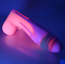 Load image into Gallery viewer, Q4XEU45 Aquus Large 0020 UV GITD
