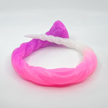 Load image into Gallery viewer, S4SGV62 Sera's Horn Large 0030 UV GITD
