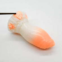 Load image into Gallery viewer, 84MHW48 Hue Large 0050 UV GITD GHPA *FLOP*
