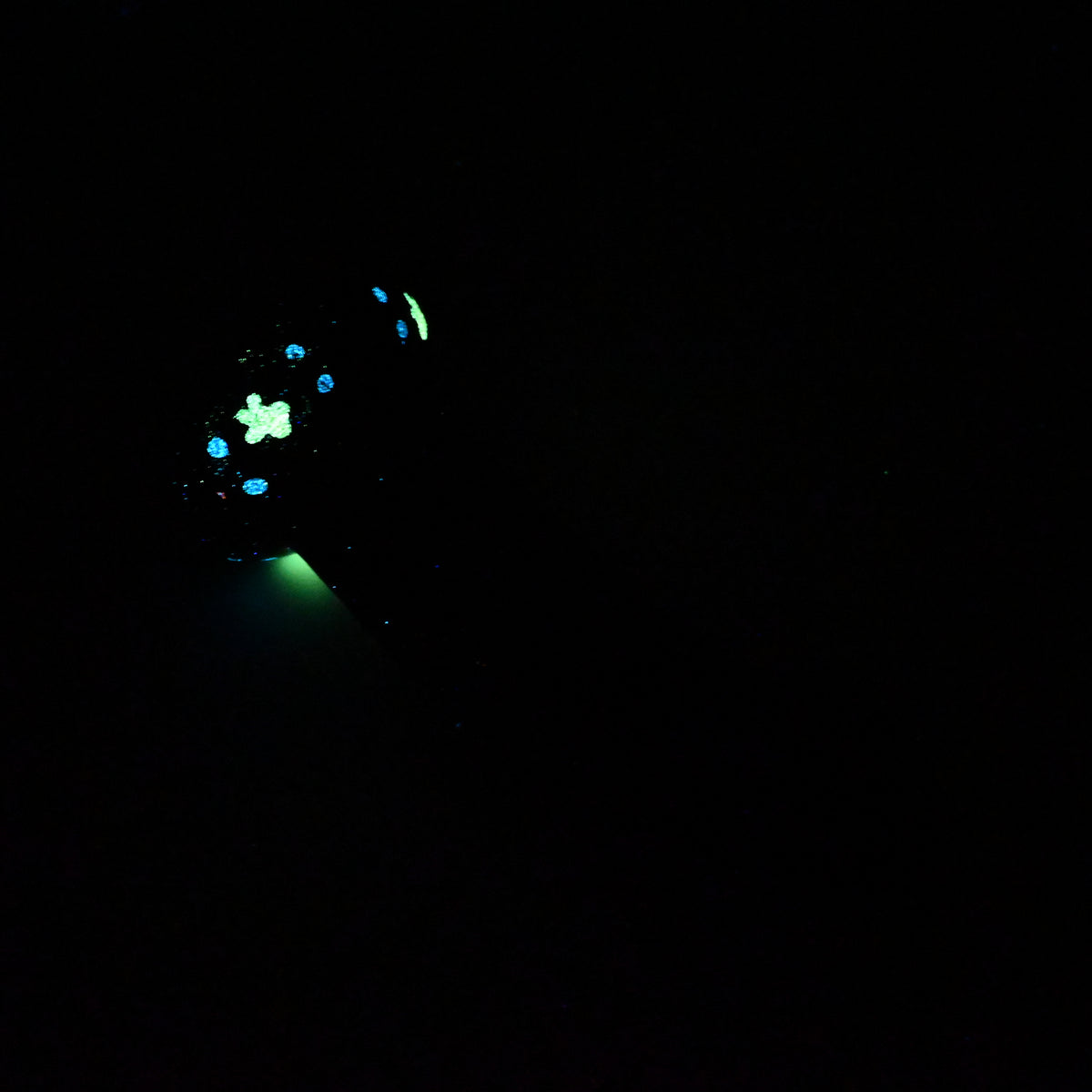 T2SKA11 Titan Small 0030 UV GITD CS