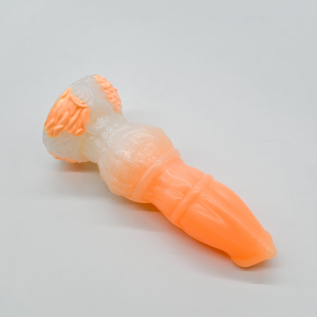 62MHW10 Hellion Small 0050 UV GITD