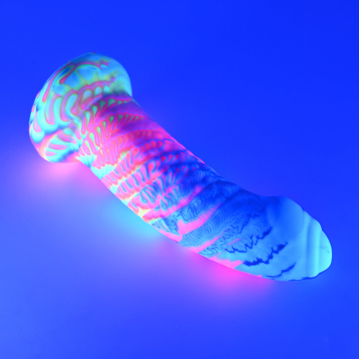 T4SKA16 Titan Large 0030 UV GITD GOBLIN HOLE