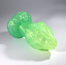 Load image into Gallery viewer, F3TFT97 Dragonfruit Plug Medium NC 0031 UV CS
