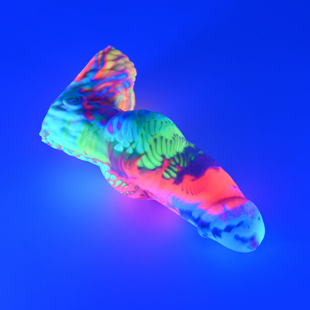 52SJY77 Jacob Small 0030 UV GITD